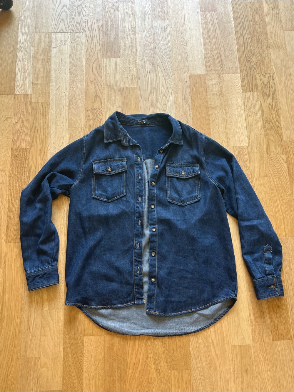 Velvet Heart Blue Jean Button Down Top - Size Small *New Condition*